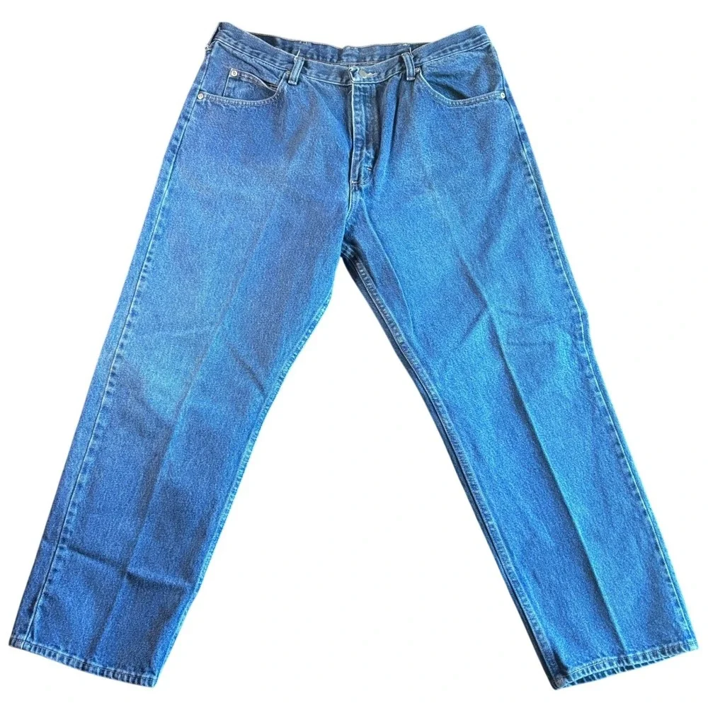 Wrangler Authentic Jeans Menswear Size 38x30 Denim Pants Classic Fit Blue